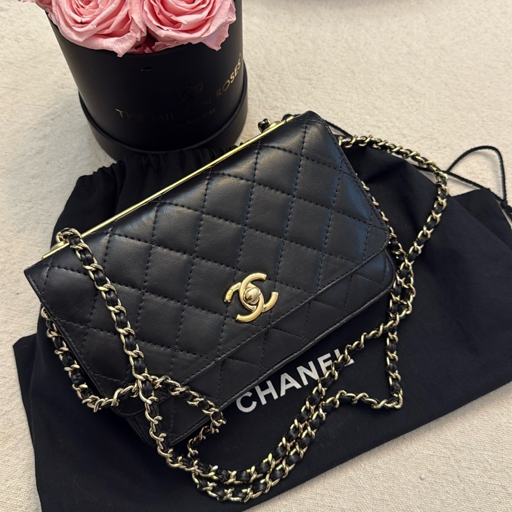 24 HR SALE ONLY Chanel Trendy Woc